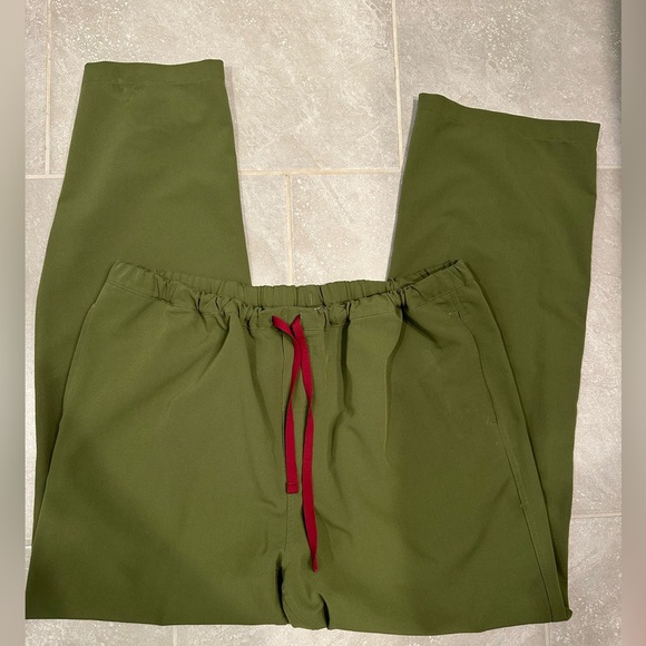 Figs men's Dark Olive Scrub set 2XL - Picture 3 of 4